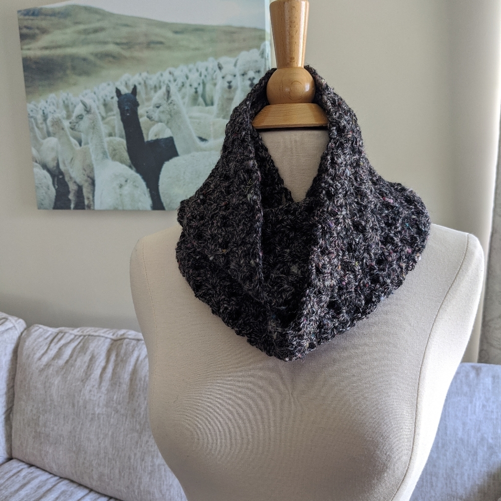 Infinity Scarf - Dark Gray